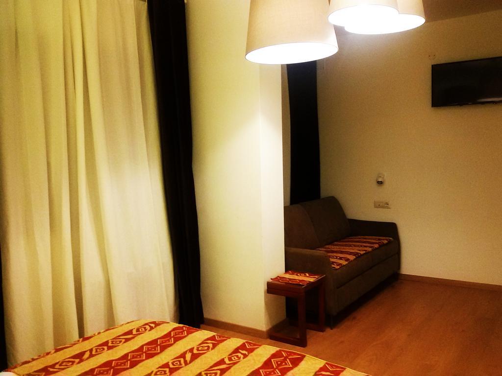Piazza Mulino 26 Hotel มาเตรา ห้อง รูปภาพ