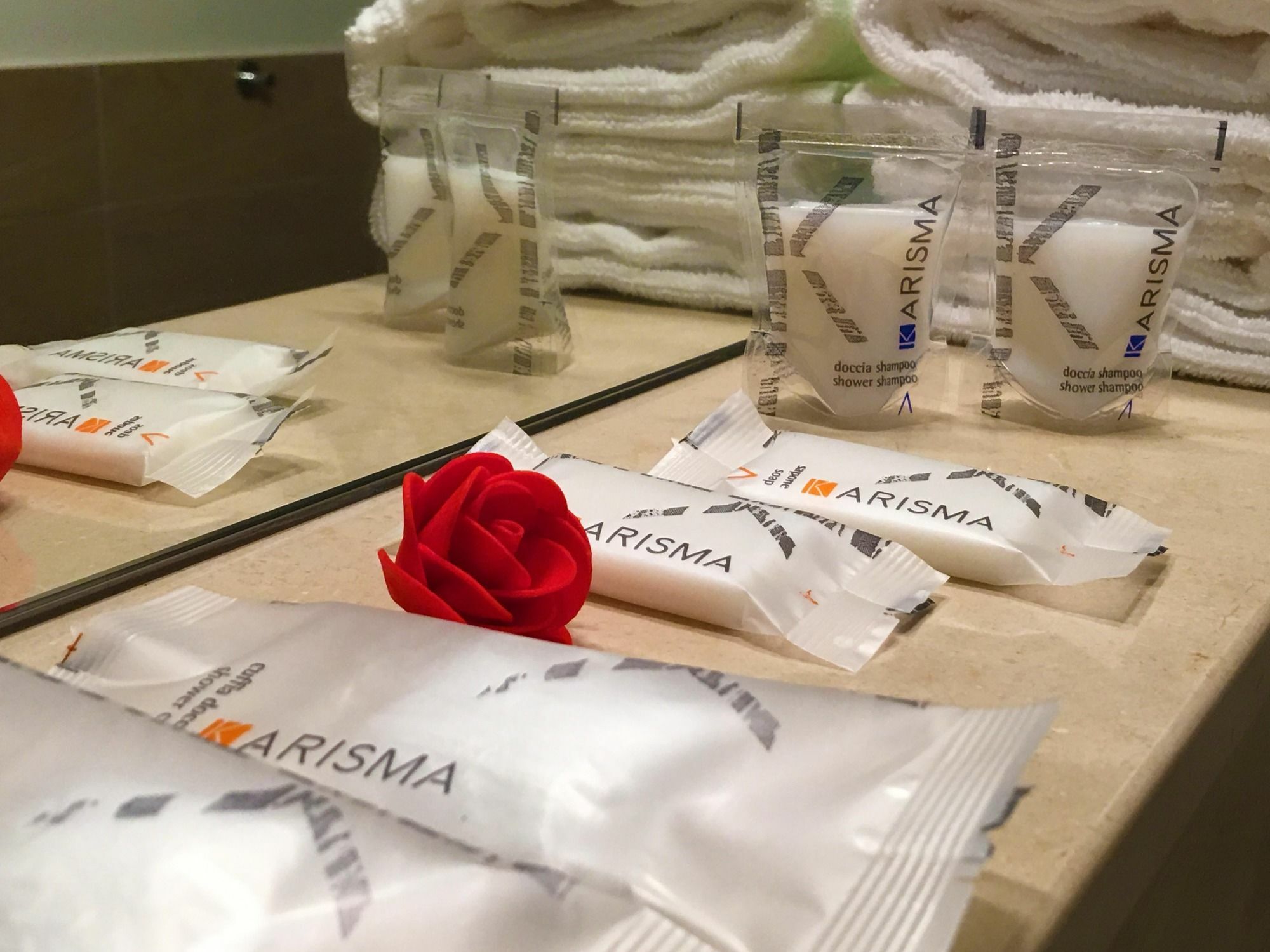 Piazza Mulino 26 Hotel มาเตรา ภายนอก รูปภาพ